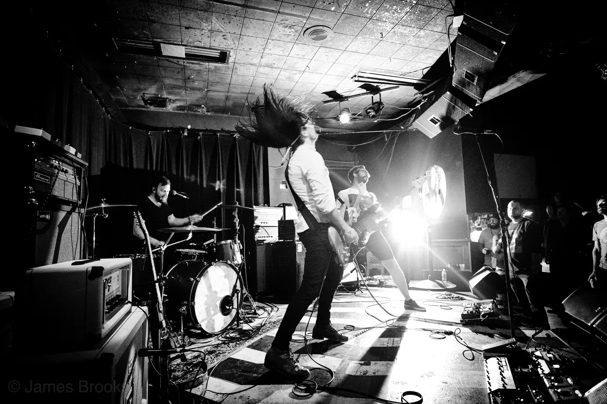 Brujas del Sol performing live at Ace of Cups, Columbus in 2019 — concert photography by James Anthony Brooks