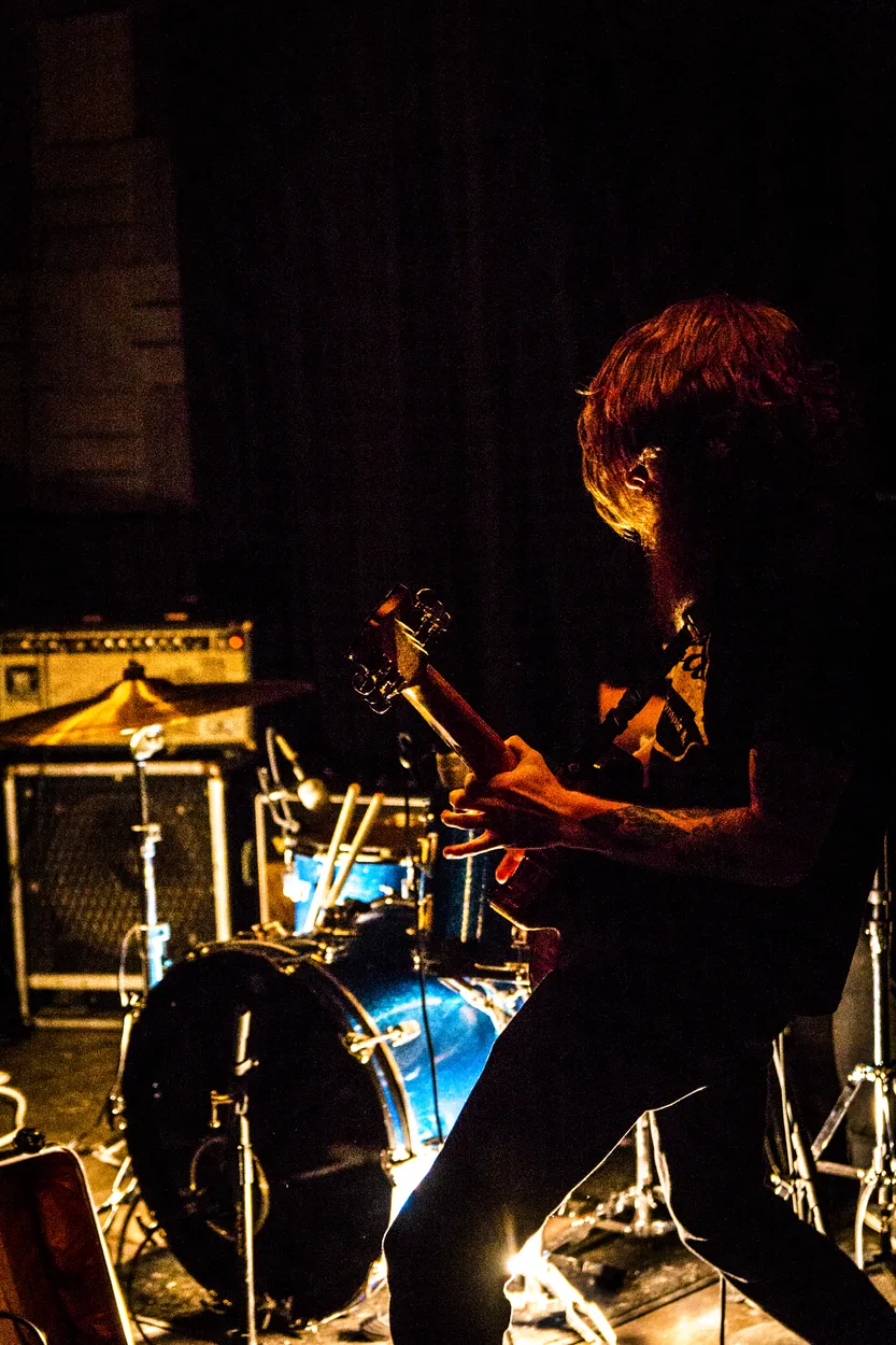 Comrades performing live at Spacebar, Columbus in 2017 — concert photography by James Anthony Brooks