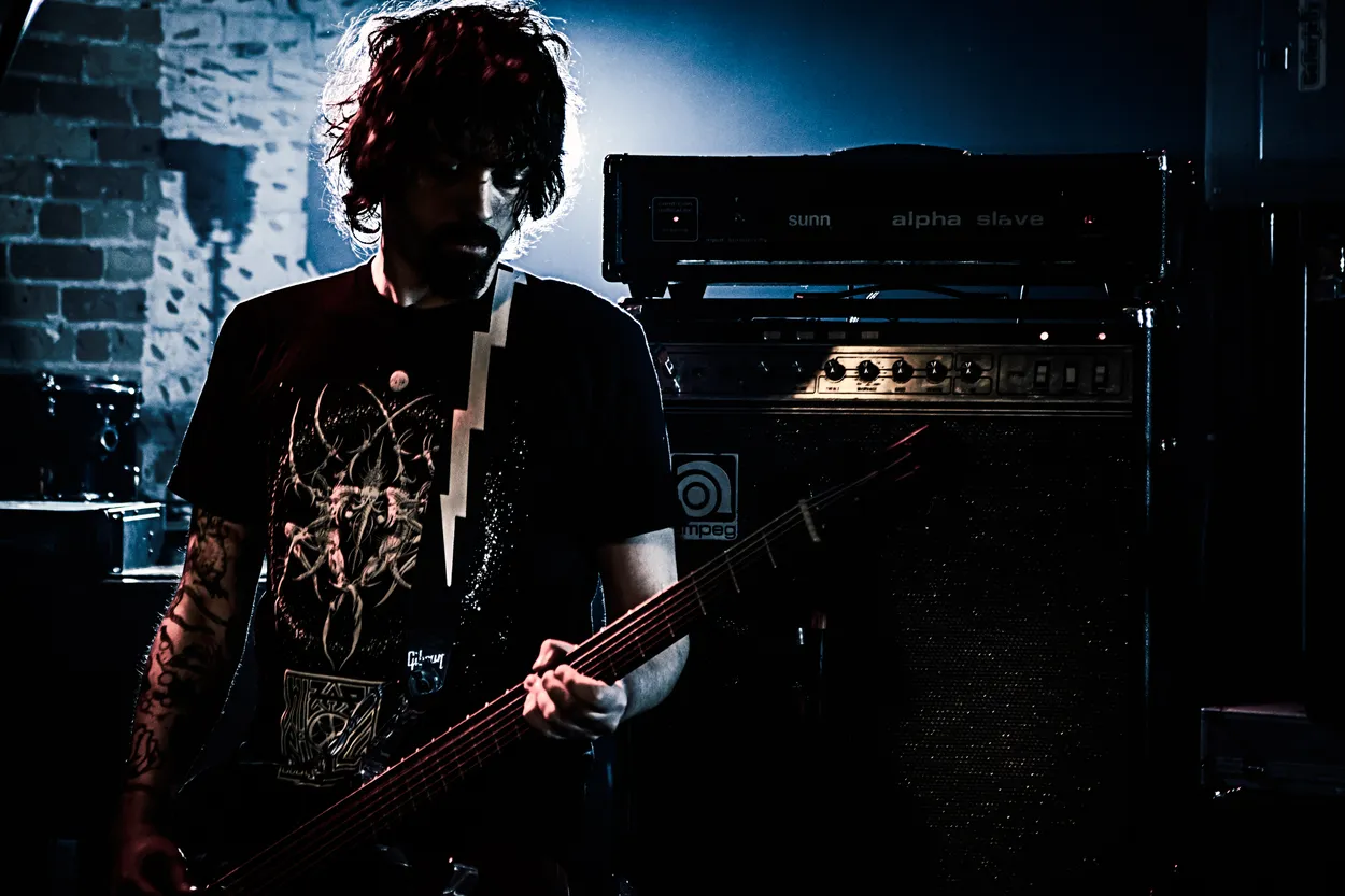 Reflex Machine performing live at Howard's Club H, Bowling Green in 2018 — concert photography by James Anthony Brooks