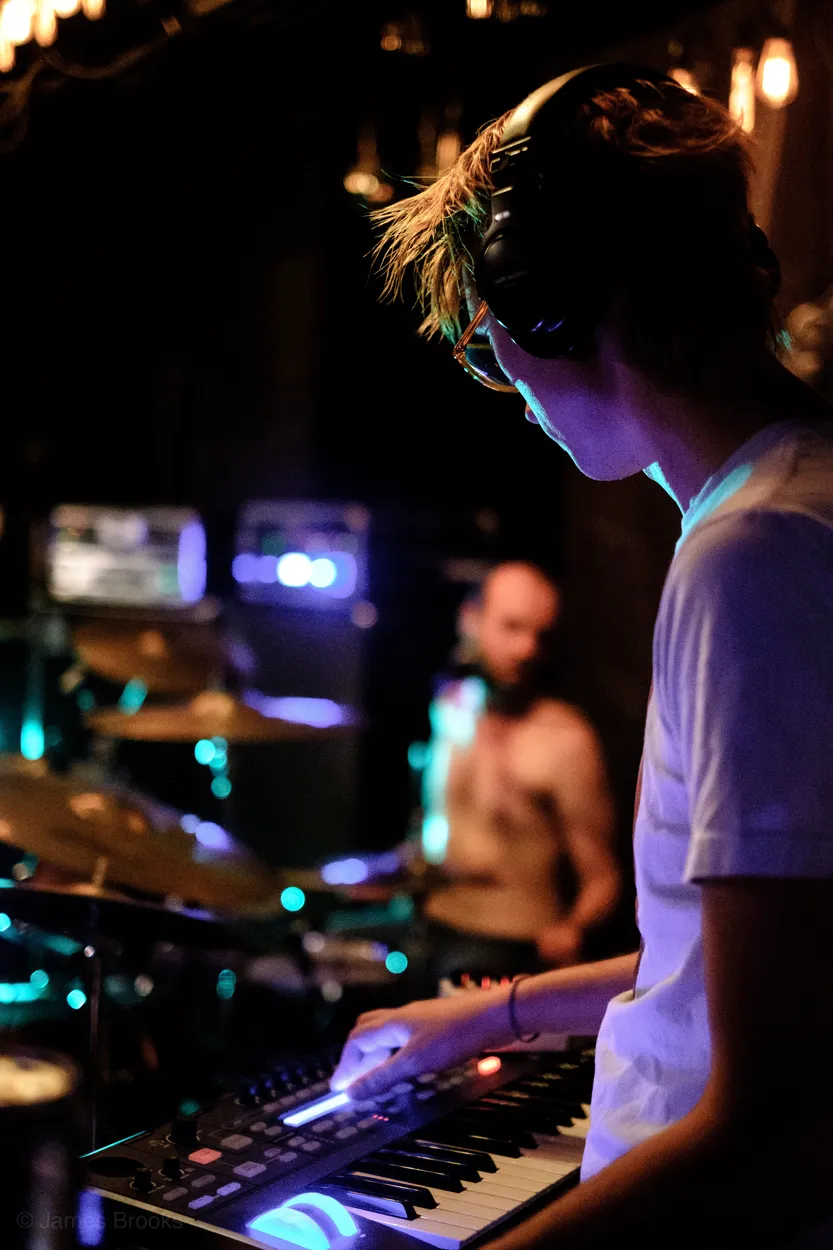 Reflex Machine performing live at Spacebar, Columbus in 2019 — concert photography by James Anthony Brooks