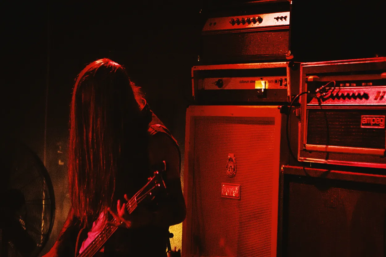 Windhand performing live at Ace of Cups, Columbus in 2017 — concert photography by James Anthony Brooks